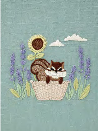 DMC 刺しゅうキット JPT70 シマリスさんのお気に入りの場所 【KY】 Chicchi 森で暮らす動物たちの12ヶ月 刺繍キット