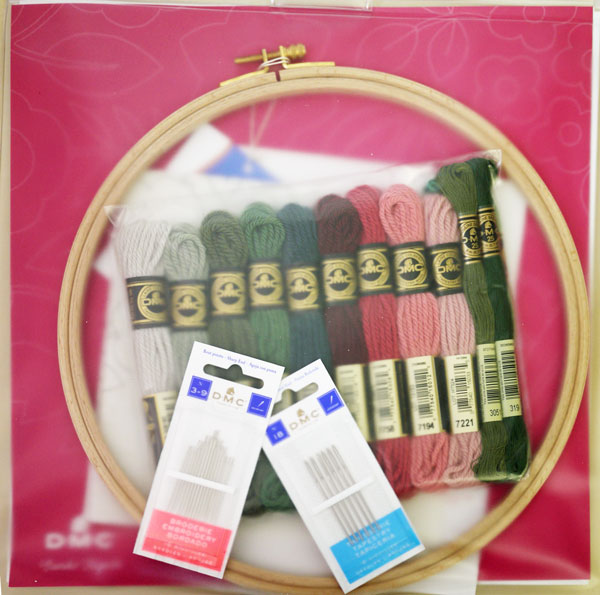 DMC 刺しゅう枠付 刺しゅうキット JPT37 ピンクの花園 【KY】DMC×樋口愉美子