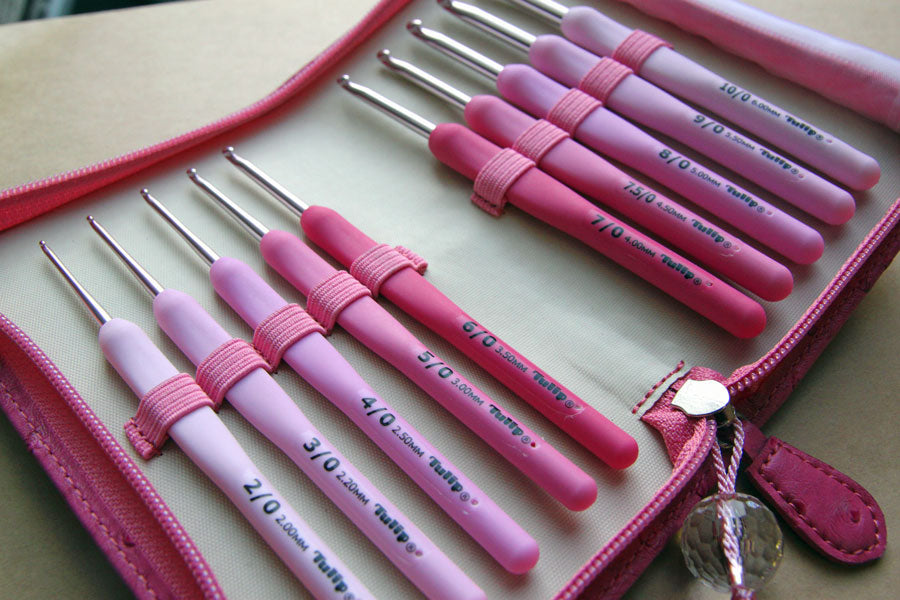 Tulip® Etimo Rose Lace Crochet Hook Set