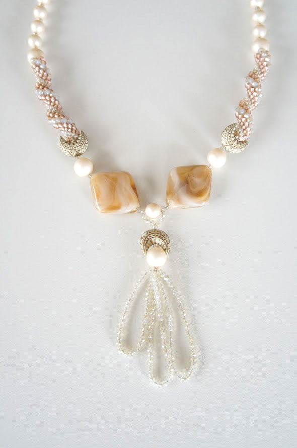 キット クロッシェで編むネックレス アラビアンホワイト Fraw-338 堤まさみ オリジナル 【KN】 ビーズクロッシェ