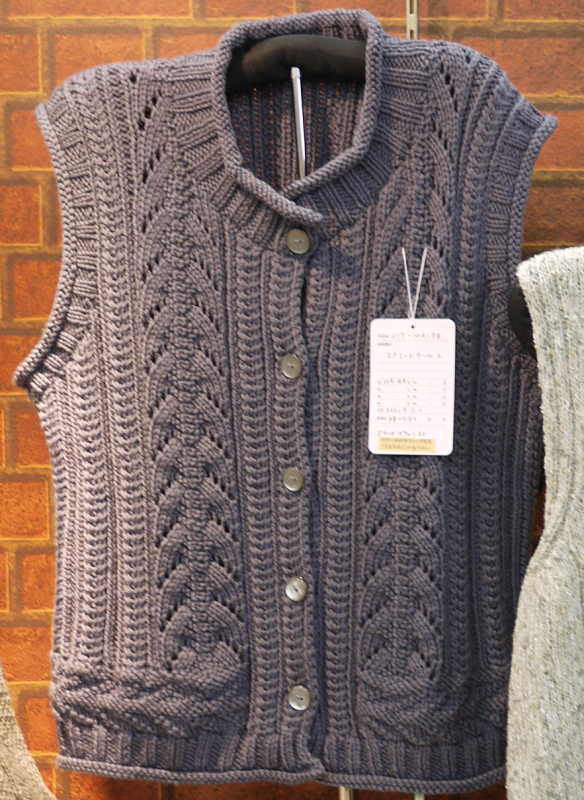 新色番号 エクシードウールL 並太 色1 ハマナカ 【KY】毛糸 編み物