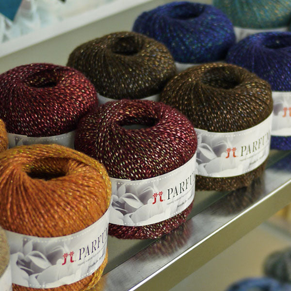 在庫限り パルファム ハマナカ 4D 【KN】 hamanaka 毛糸 ファンシーヤーン