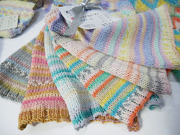 在庫限り ナイフメーラ ルーチェ 内藤商事 【KN】2X  サマーヤーン 春夏 毛糸 編み物 ラメ