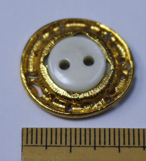 メタルボタン ゴールド 108 25mm 1個 【KN】 尾玉 レトロ かわいい 昭和レトロ ヴィンテージ風 モダン