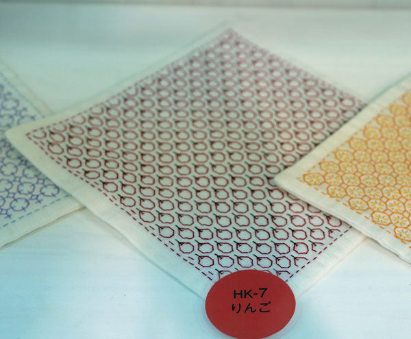 刺し子キット ハンカチ iine りんご HK-7 (布地:白) オリムパス 【KY】ガーゼハンカチ 刺し子 キット刺し子