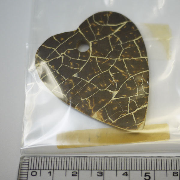 天然素材 ココナッツの ペンダントヘッド P180 2J 【KN】ペンダントトップ 自然素材 ハート