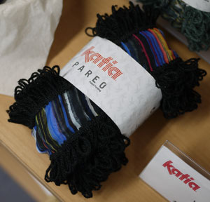 限定特注糸 パレオ 107番色 パピー 4G 【KN】春夏  サマーヤーン 毛糸