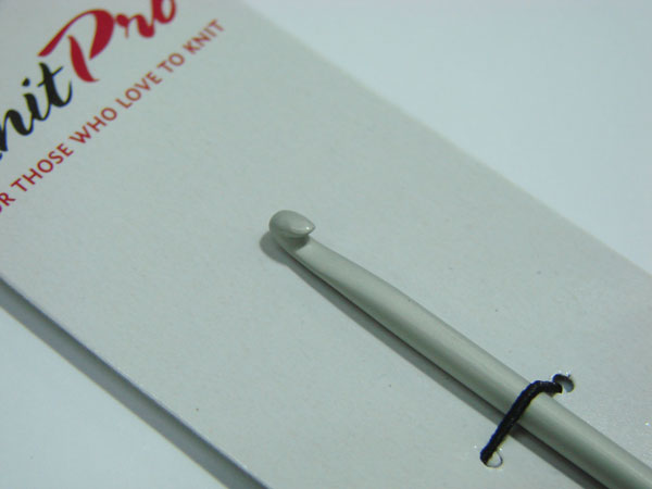 ニットプロ アルミニウム かぎ針 2.5mm （日本号数４／０号） 30772 【KN】 編み物 手あみ