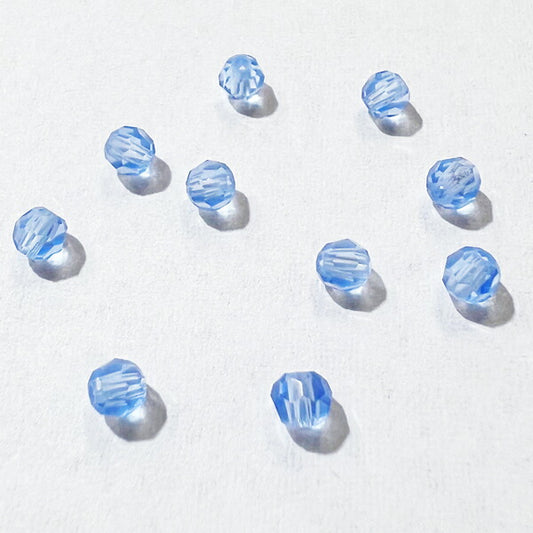 【在庫大特価】高品質ガラスカットビーズ ダイヤ型 3mm ライトサファイア 10個入り【KN】:クリスタルガラス アクセサリー ビーズ手芸