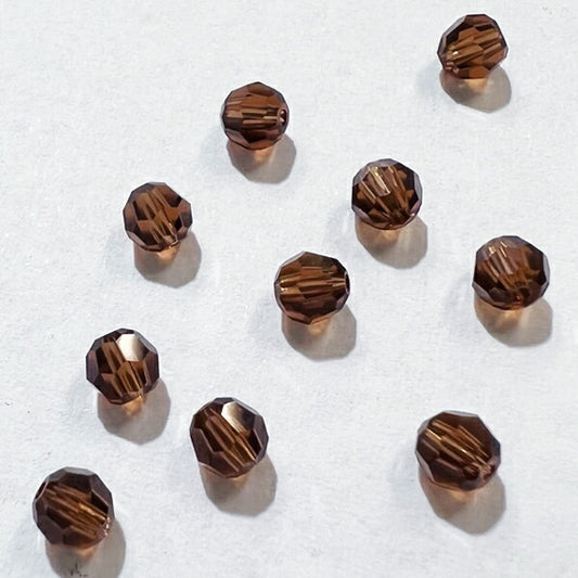 【在庫大特価】高品質ガラスカットビーズ ダイヤ型 4mm スモークトパーズ 10個入り【KN】:クリスタルガラス アクセサリー ビーズ手芸