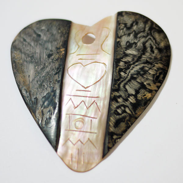 天然素材 貝の ペンダントヘッド P100  2J 【KN】ペンダントトップ 自然素材 ハート