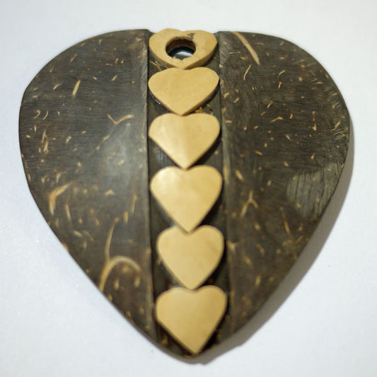 天然素材 ココナッツの ペンダントヘッド P150  2J 【KN】ペンダントトップ 自然素材 ハート